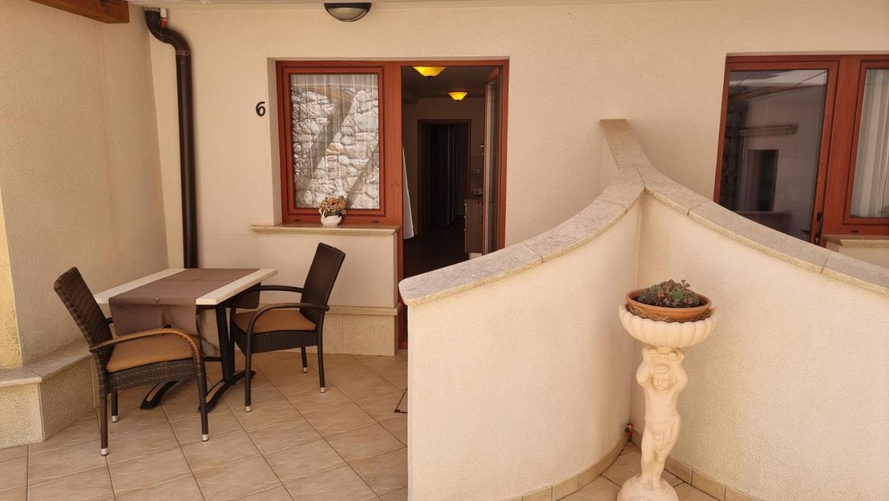 Apartmani Sidro Malinska Dış mekan fotoğraf